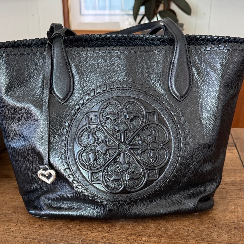 Brighton Gabriella Medallion Tote Black Ferrera Collection